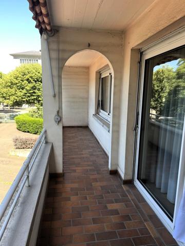 Appartement 3 pièces 95 m² Carrez avec garage