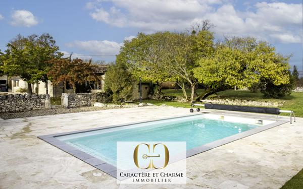 Cahors (46000) Proche Cahors: Superbe propriété restaurée avec gîtes