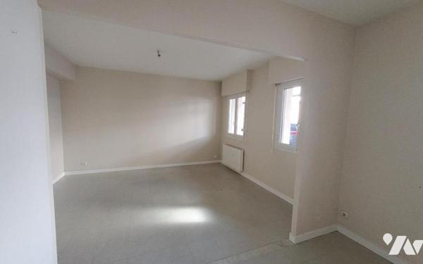 CARHAIX - APPARTEMENT