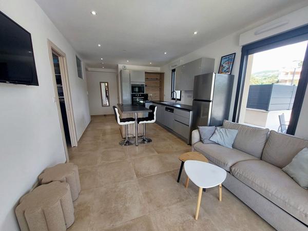SUPERBE T2 NEUF AVEC TERRASSE EXCEPTIONNELLE À AGOSTA PLAGE