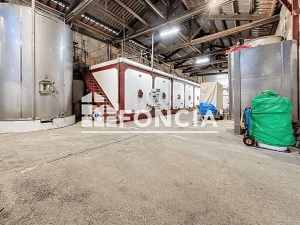 À vendre Maison 9 pièces 765 m² - Sauvian 34410