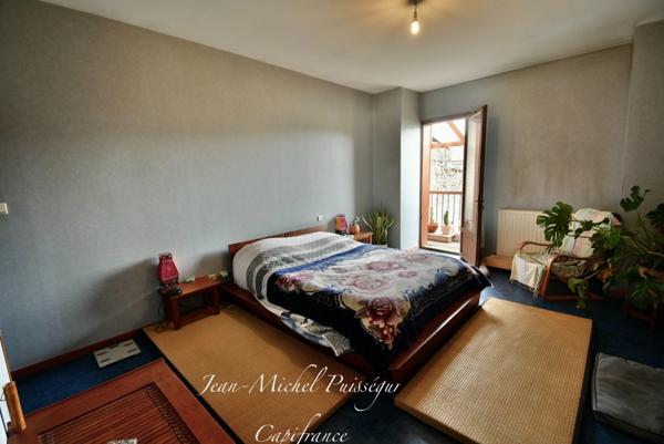 Maison à vendre 6 pièces VALENTINE (31) comprenant 2 Appartements Type III