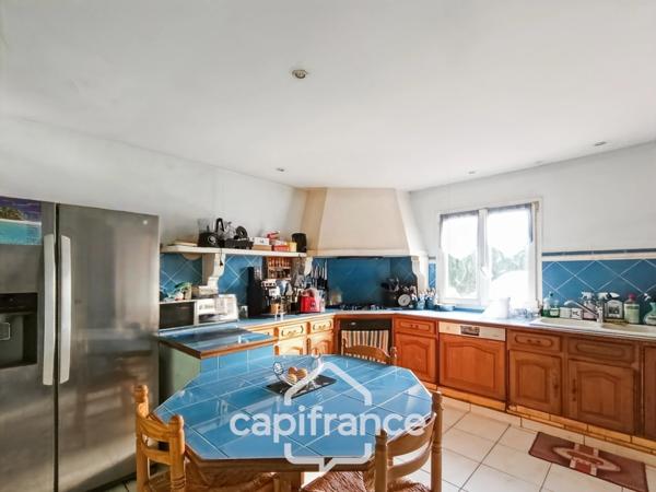 Maison 7 pièces avec piscine, véranda, hangar et grand terrain VILLENEUVE SUR LOT (47)