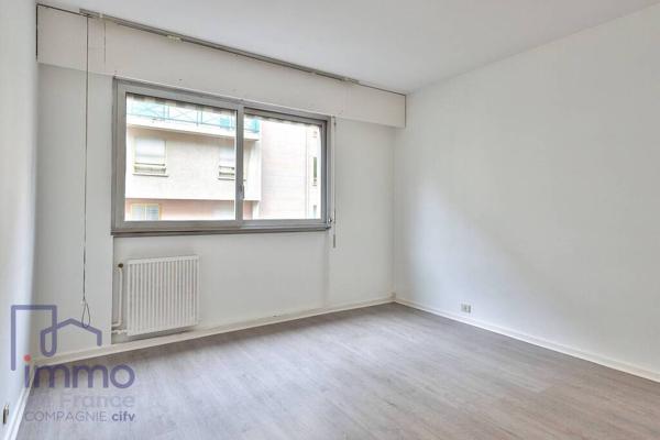 Lyon 3, Saxe Gambetta, T5 de 119 m², garage