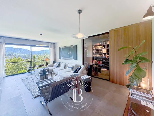 Saint-Alban-Leysse, Maison 3 Chambres -  239 m² à vendre