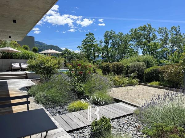 Saint-Alban-Leysse, Maison 3 Chambres -  239 m² à vendre
