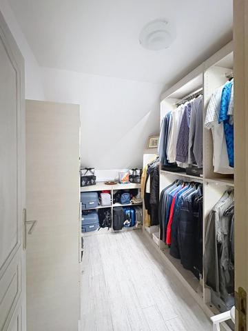 très jolie maison traditionnelle idéalement située