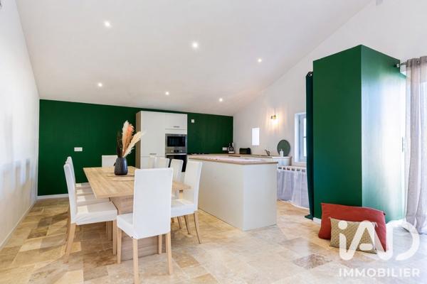 Maison à vendre 9 pièces 124 m² Saint-Pierre-d'Oléron