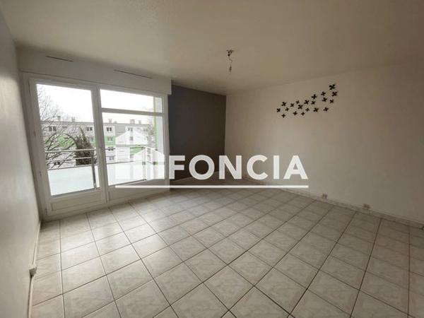 Location Appartement 4 pièces 76 m² - 2 ALLEE DE L'AVEN Orvault 44700