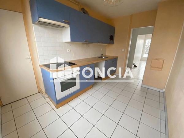 Location Appartement 4 pièces 76 m² - 2 ALLEE DE L'AVEN Orvault 44700