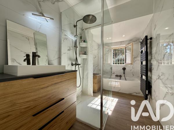 Maison à vendre 7 pièces 131 m² Cogolin