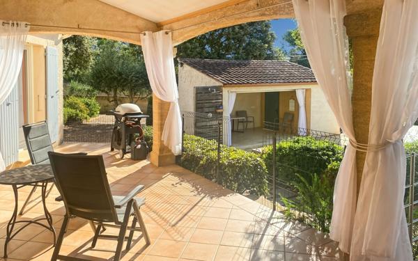 Maison à vendre    5 pièces •  Castillon-du-Gard