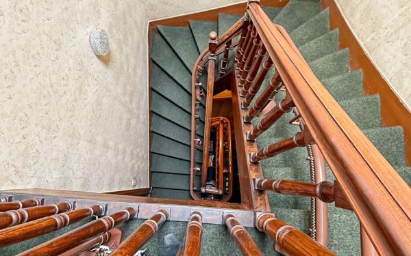 Maison à vendre    6 pièces • 200 m2 Toulouse