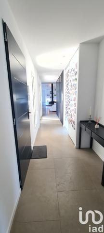 Maison d’architecte 8 pièces de 230 m² à Mallemort (13370)