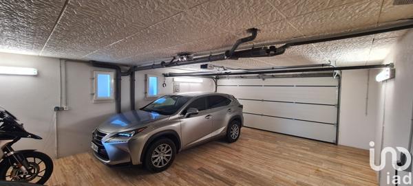 Maison d’architecte 8 pièces de 230 m² à Mallemort (13370)