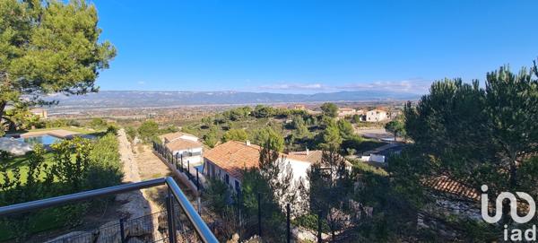 Maison d’architecte 8 pièces de 230 m² à Mallemort (13370)