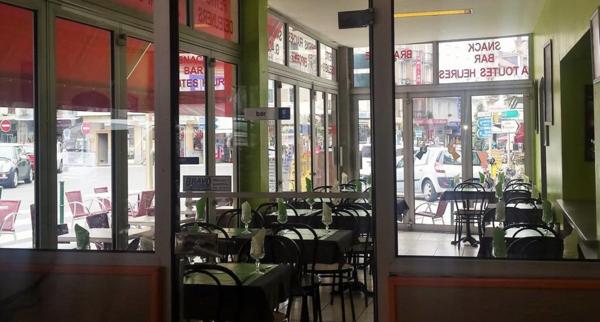 Dpt Hautes Pyrénées (65), à vendre LOURDES Hôtel - Restaurant