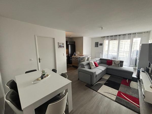 Appartement Pontoise 4 pièce(s) 82.58 m2 €285 000 ** - Référence 11208