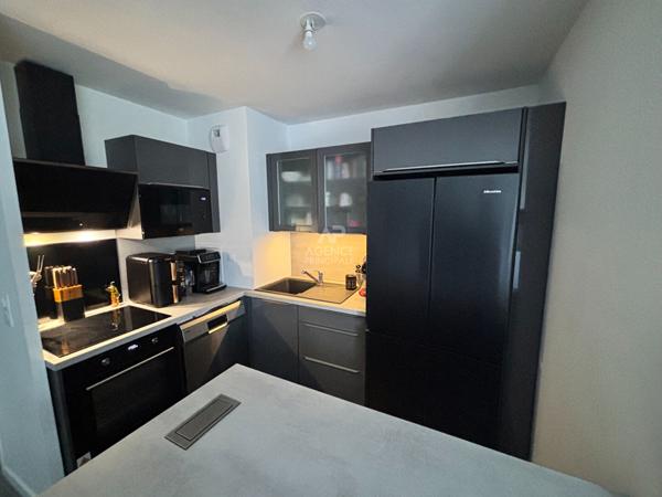 Appartement Pontoise 4 pièce(s) 82.58 m2 €285 000 ** - Référence 11208