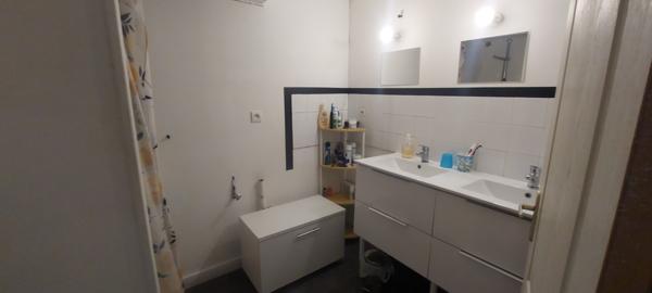 Laval (53000) APPARTEMENT LAVAL (duplex 4 chambres)