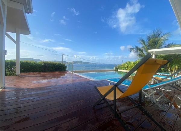 Maison à vendre    4 pièces • 103 m2 Le Marin