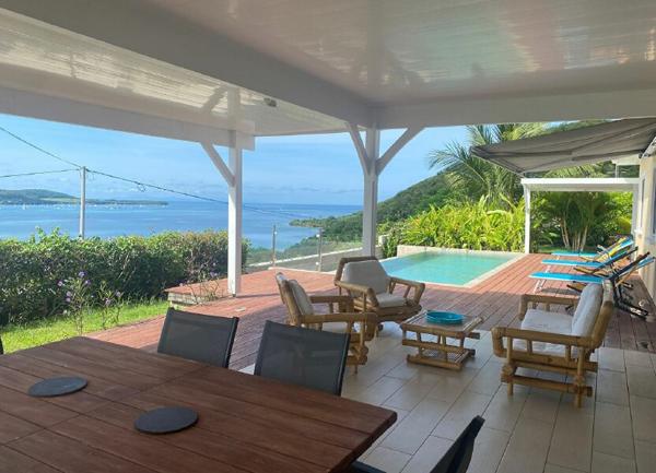 Maison à vendre    4 pièces • 103 m2 Le Marin