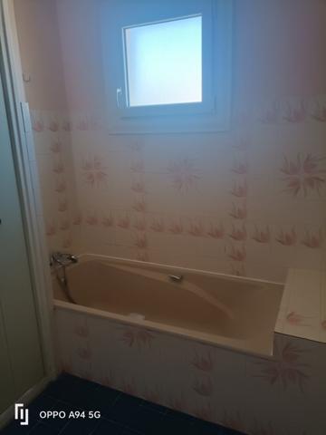 À vendre - Maison individuelle, 5 pièces située à Viviers (07220)