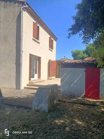 À vendre - Maison individuelle, 5 pièces située à Viviers (07220)