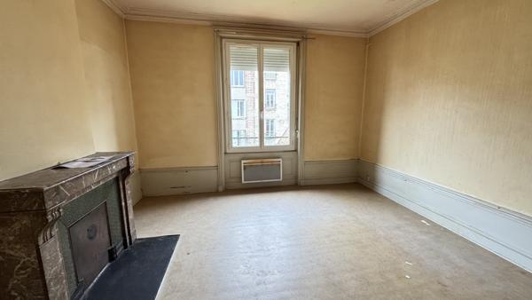 Saint-Étienne (42100) Exclusivité Plateau de 58m2 pour investisseur (projet possible)