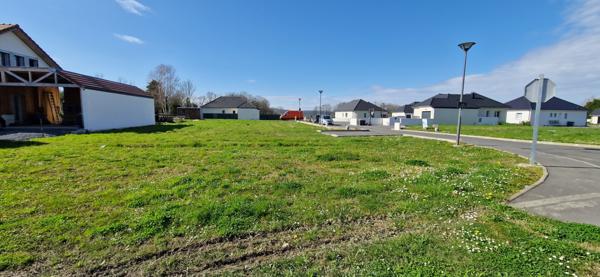 Aussevielle (64230) DERNIER terrain disponible dans ce superbe lotissement !