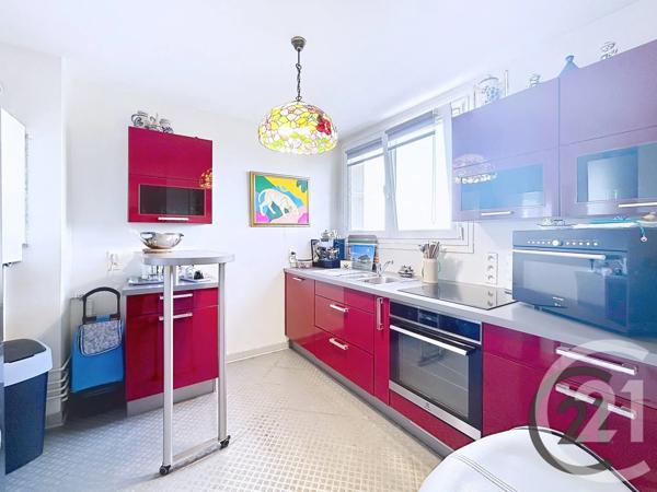 Appartement T3 à vendre  3 pièces - 72 m 2   TROYES  - 10