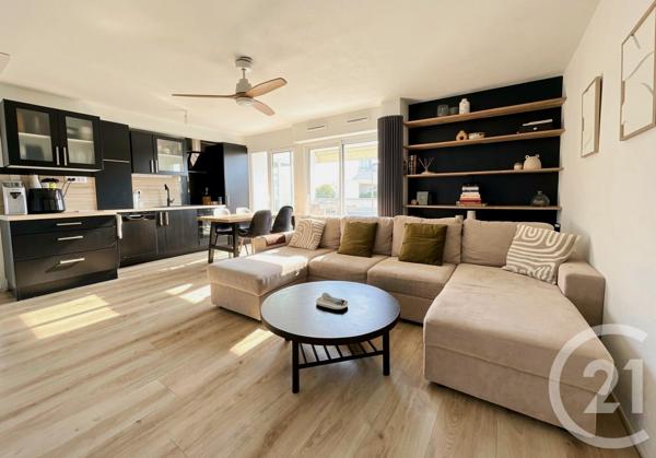 Appartement T3 à vendre  3 pièces - 65,75 m 2   BEGLES  - 33