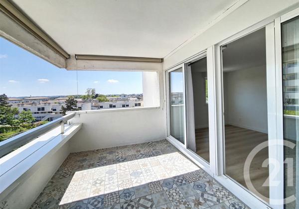 Appartement T3 à vendre  3 pièces - 65,75 m 2   BEGLES  - 33