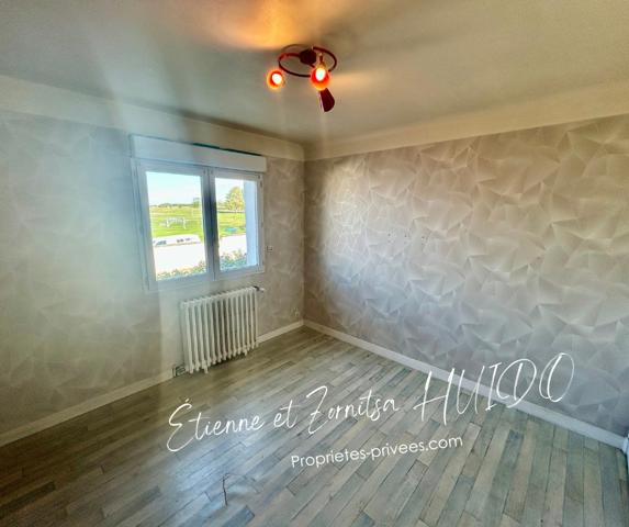 Maison Vatan 6 pièce(s) 93 m2