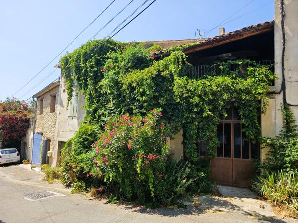 Cucuron (84160) Investissement ou résidence principale – Maison et studio indépendant à Cucuron