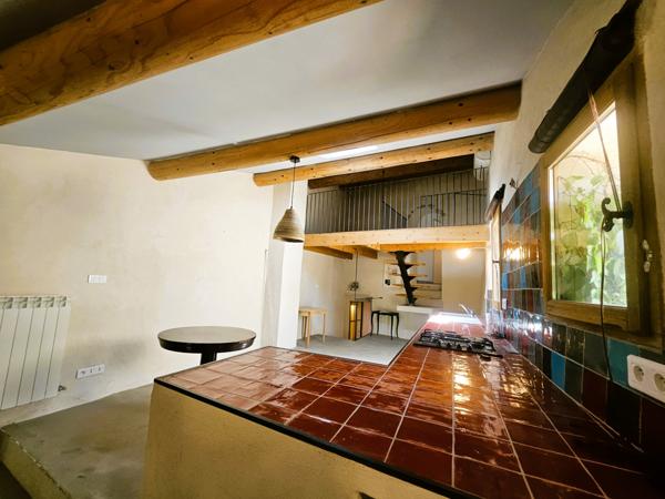 Cucuron (84160) Investissement ou résidence principale – Maison et studio indépendant à Cucuron