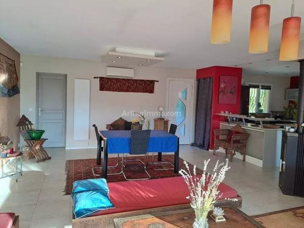 Vente Villa 4 pièces 90 m2 à Salernes