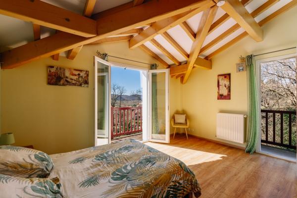 Vente Maison290 m² - 8 Pièces - ST PEE SUR NIVELLE (64310)