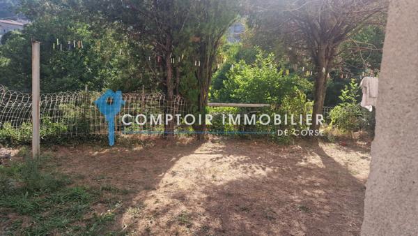 Rez de villa
                                                                                                                                                                                                                                                                                                                        3 pièce(s)                                                                                                                                                                                                          2 chambre(s)                                                                                                                                                                                                          60  m²