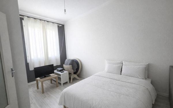 Appartement à vendre    2 pièces •  Brest