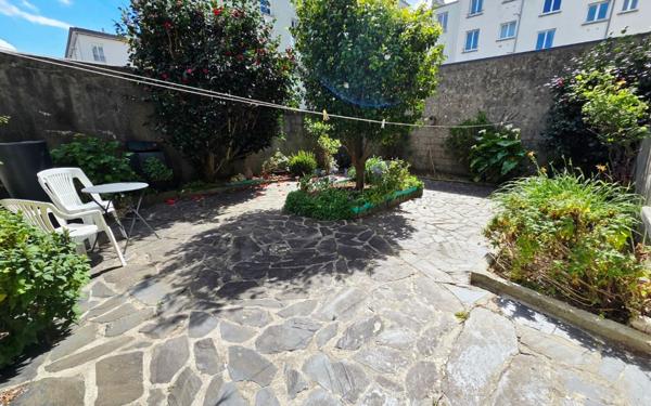 Appartement à vendre    2 pièces •  Brest