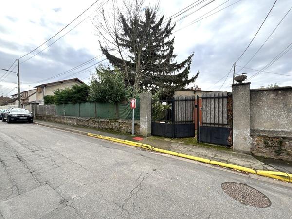 Terrain - 348 m² Exclusivité efficity