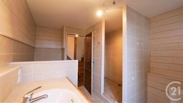 Maison à vendre  6 pièces - 190,45 m2 CORBONOD - 01