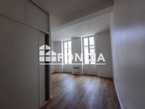 Location Studio 26.19 m² - 37 COURS ARISTIDE BRIAND Bordeaux 33000