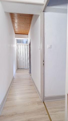 À vendre : maison de ville à Durance, 7 pièces dont 4 chambres, 137 m²