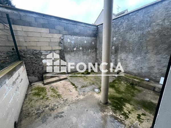 Location Appartement 2 pièces 38.22 m² - 145 RUE DE LA PAPETERIE Corbeil Essonnes 91100