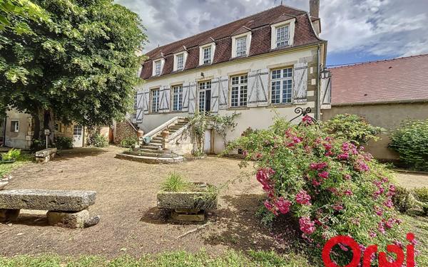Maison à vendre    9 pièces • 291 m2 Saint-Amand-Montrond