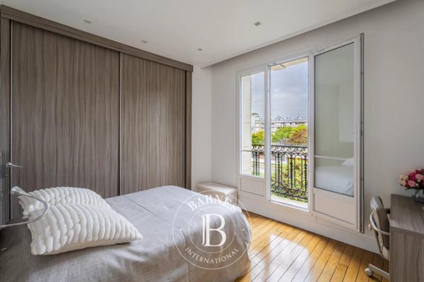 Paris 19ème, Appartement 4 Chambres -  148 m² à vendre