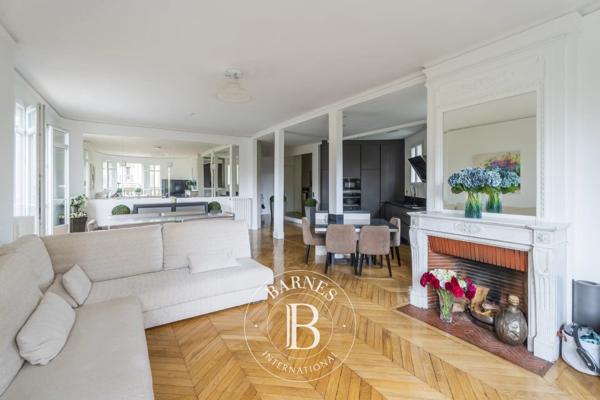 Paris 19ème, Appartement 4 Chambres -  148 m² à vendre