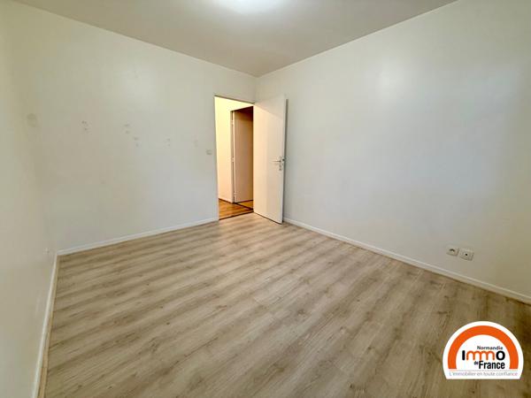 ROUEN - JARDIN DES PLANTES // F3 de 72,12 m² avec parking en s/sol